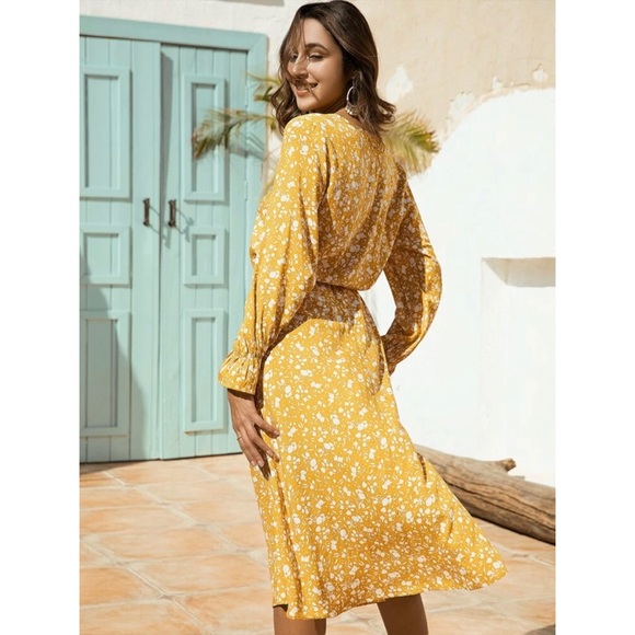 Yellow long sleeve floral print shirt dress - Picture 2 of 3